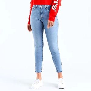 Levi's 721 High Rise Skinny Jeans with ankle bows